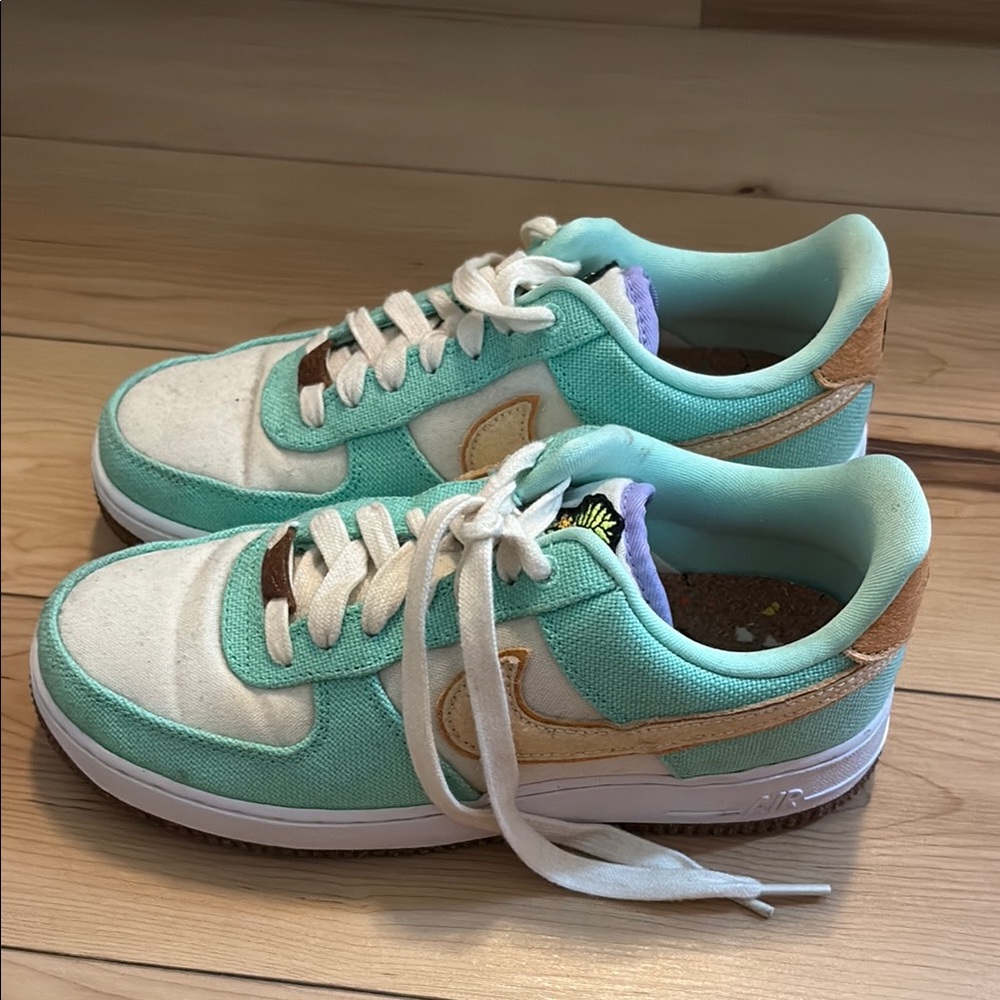 Nike Sneakers